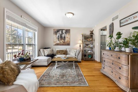 Tiny photo for 752 Kensington Boulevard, DeKalb, IL 60115 (MLS # 12459284)