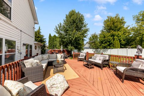 Tiny photo for 752 Kensington Boulevard, DeKalb, IL 60115 (MLS # 12459284)