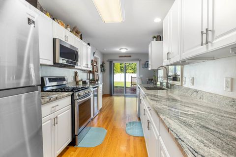 Tiny photo for 752 Kensington Boulevard, DeKalb, IL 60115 (MLS # 12459284)