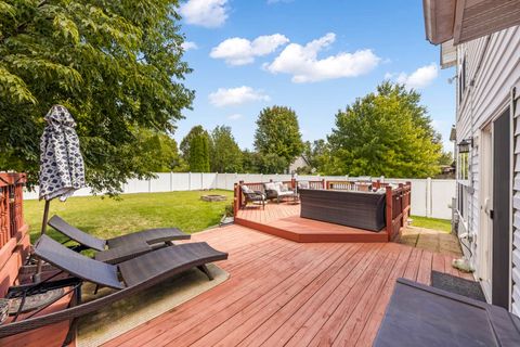 Tiny photo for 752 Kensington Boulevard, DeKalb, IL 60115 (MLS # 12459284)