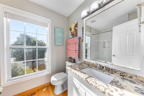 Tiny photo for 752 Kensington Boulevard, DeKalb, IL 60115 (MLS # 12459284)