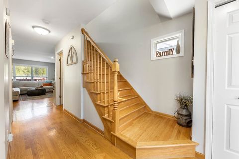 Tiny photo for 752 Kensington Boulevard, DeKalb, IL 60115 (MLS # 12459284)