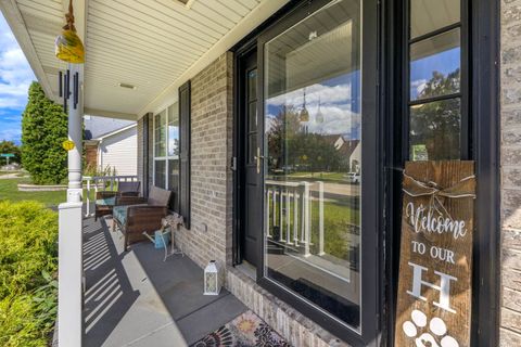 Tiny photo for 752 Kensington Boulevard, DeKalb, IL 60115 (MLS # 12459284)