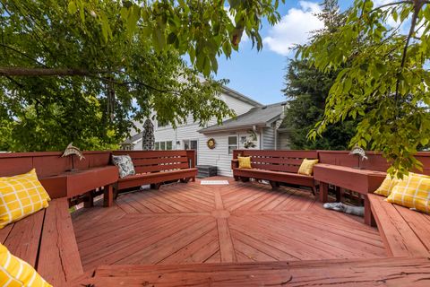 Tiny photo for 752 Kensington Boulevard, DeKalb, IL 60115 (MLS # 12459284)