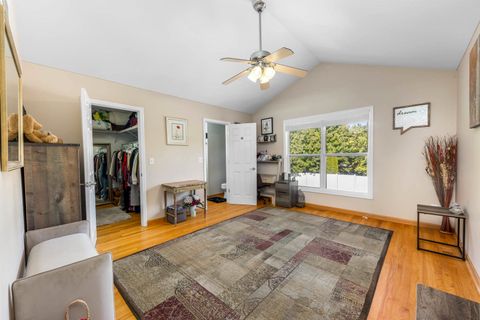 Tiny photo for 752 Kensington Boulevard, DeKalb, IL 60115 (MLS # 12459284)