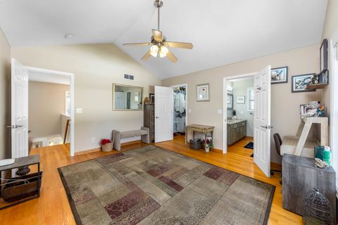 Tiny photo for 752 Kensington Boulevard, DeKalb, IL 60115 (MLS # 12459284)