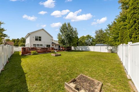 Tiny photo for 752 Kensington Boulevard, DeKalb, IL 60115 (MLS # 12459284)