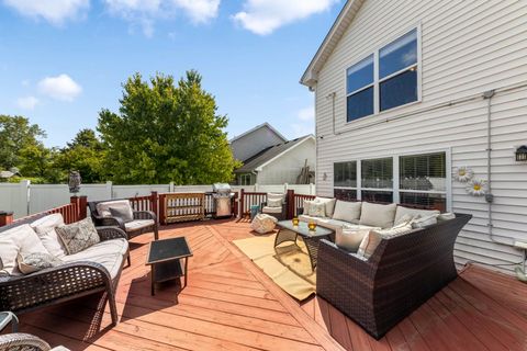 Tiny photo for 752 Kensington Boulevard, DeKalb, IL 60115 (MLS # 12459284)