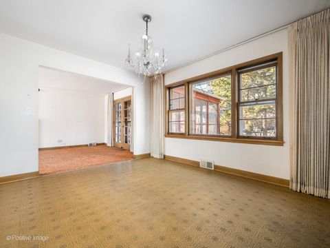 Tiny photo for 5932 N Keating Avenue, Chicago, IL 60646 (MLS # 12552124)