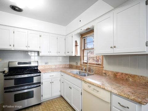 Tiny photo for 5932 N Keating Avenue, Chicago, IL 60646 (MLS # 12552124)
