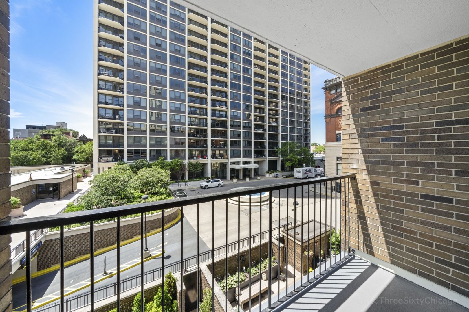 1555 N Sandburg Terrace 315K