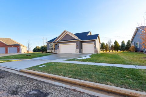 Tiny photo for 41 Brookstone Circle, Bloomington, IL 61704 (MLS # 12529994)