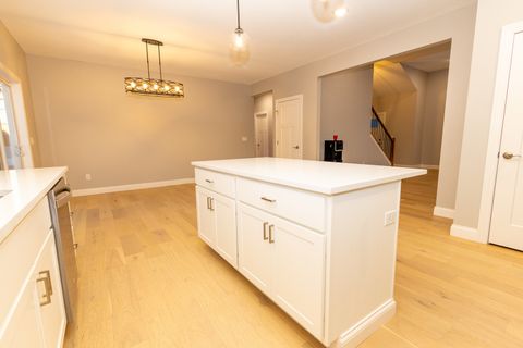 Tiny photo for 41 Brookstone Circle, Bloomington, IL 61704 (MLS # 12529994)