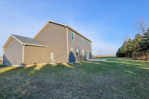 Tiny photo for 41 Brookstone Circle, Bloomington, IL 61704 (MLS # 12529994)