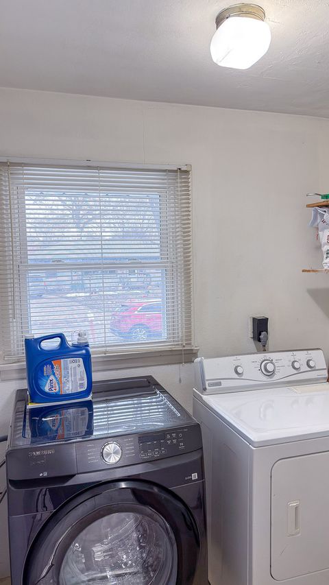 Tiny photo for 1709 W William Street, Champaign, IL 61821 (MLS # 12524305)