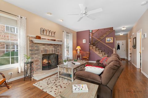 Tiny photo for 1316 Christine Court, Vernon Hills, IL 60061 (MLS # 12518470)