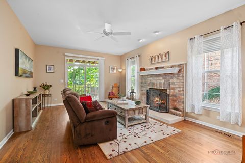 Tiny photo for 1316 Christine Court, Vernon Hills, IL 60061 (MLS # 12518470)