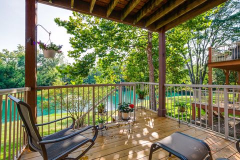 Tiny photo for 1316 Christine Court, Vernon Hills, IL 60061 (MLS # 12518470)