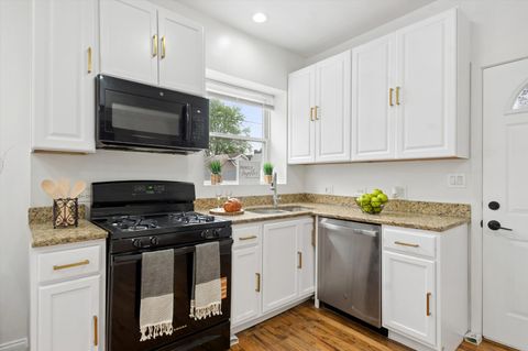 Tiny photo for Chicago, IL 60625 (MLS # 12640560)