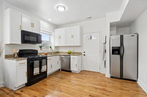 Tiny photo for Chicago, IL 60625 (MLS # 12640560)