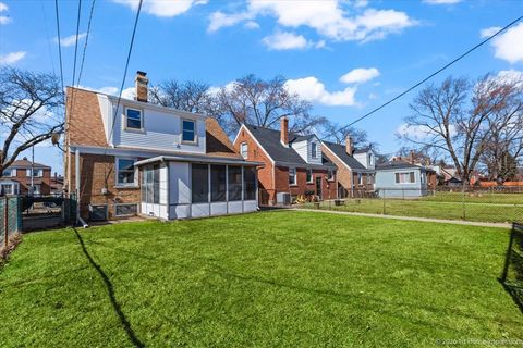 Tiny photo for 1043 Marshall Avenue, Bellwood, IL 60104 (MLS # 12581861)