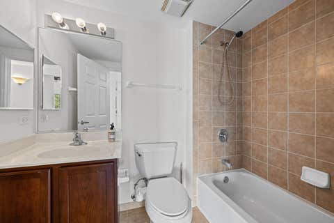 Tiny photo for 405 S Creekside Drive #404, Palatine, IL 60074 (MLS # 12723463)