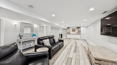 Tiny photo for 7221 N Octavia Avenue, Chicago, IL 60631 (MLS # 12506868)