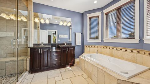 Tiny photo for 7221 N Octavia Avenue, Chicago, IL 60631 (MLS # 12506868)