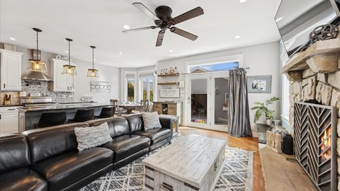 Tiny photo for 7221 N Octavia Avenue, Chicago, IL 60631 (MLS # 12506868)