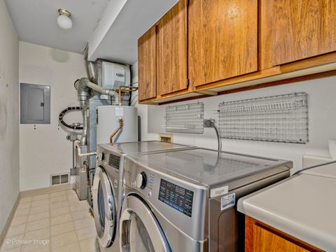 Tiny photo for 1039 Deerfield Place #1039, Highland Park, IL 60035 (MLS # 12538869)