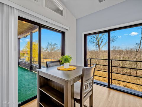 Tiny photo for 1039 Deerfield Place #1039, Highland Park, IL 60035 (MLS # 12538869)