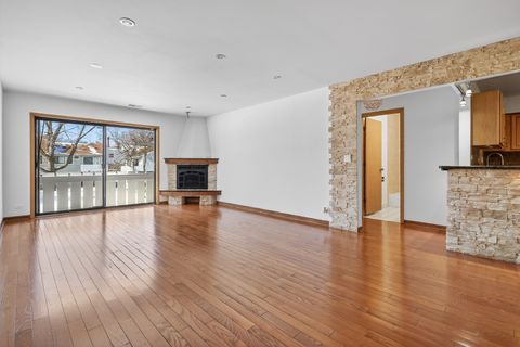 Tiny photo for 3000 Bayside Drive #202, Palatine, IL 60074 (MLS # 12558578)