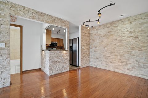 Tiny photo for 3000 Bayside Drive #202, Palatine, IL 60074 (MLS # 12558578)