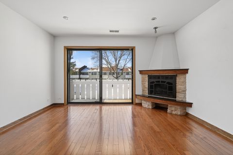 Tiny photo for 3000 Bayside Drive #202, Palatine, IL 60074 (MLS # 12558578)