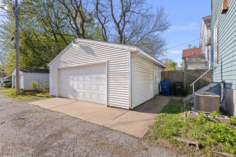 Tiny photo for 1518 N Gaines Street, Davenport, IA 52804 (MLS # 12622684)