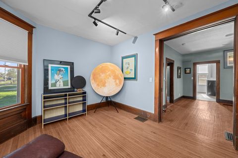 Tiny photo for 1518 N Gaines Street, Davenport, IA 52804 (MLS # 12622684)