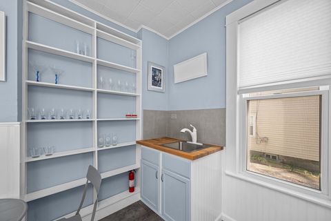 Tiny photo for 1518 N Gaines Street, Davenport, IA 52804 (MLS # 12622684)