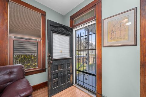 Tiny photo for 1518 N Gaines Street, Davenport, IA 52804 (MLS # 12622684)