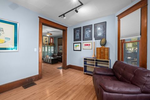 Tiny photo for 1518 N Gaines Street, Davenport, IA 52804 (MLS # 12622684)