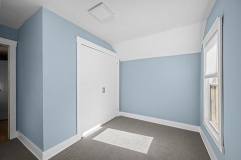 Tiny photo for 1518 N Gaines Street, Davenport, IA 52804 (MLS # 12622684)