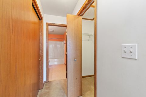 Tiny photo for 122 Mclaren Drive S, Sycamore, IL 60178 (MLS # 12577477)