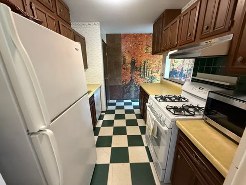 Tiny photo for 550 Sundance Drive, Bolingbrook, IL 60440 (MLS # 12714758)