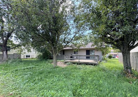Tiny photo for 220 S Hossack Street, Seneca, IL 61360 (MLS # 12440477)