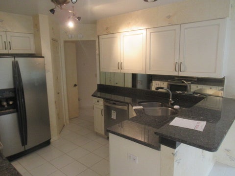 Tiny photo for 815 Winchester Lane, Northbrook, IL 60062 (MLS # 12767849)