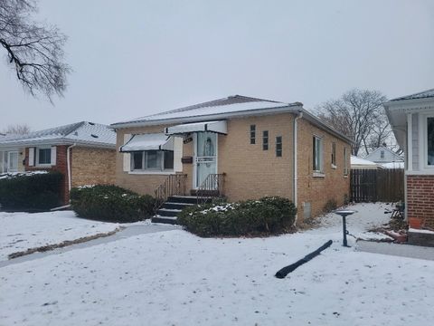 Tiny photo for 241 48th Avenue, Bellwood, IL 60104 (MLS # 12560816)