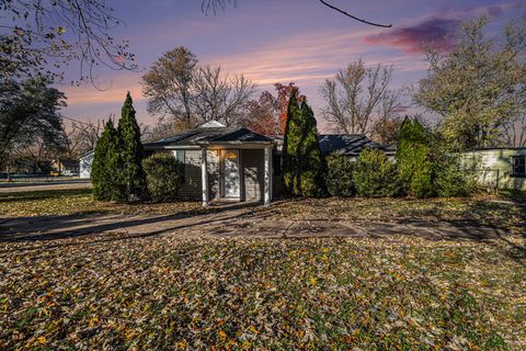 Tiny photo for 2036 THORNTON LANSING Road, Lansing, IL 60438 (MLS # 12517142)