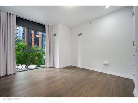 Tiny photo for 211 N Harbor Drive #TH01, Chicago, IL 60601 (MLS # 12667572)