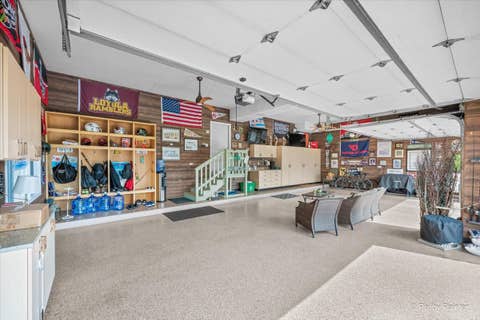 Tiny photo for 9N773 Old Mill Court, Elgin, IL 60124 (MLS # 12738425)