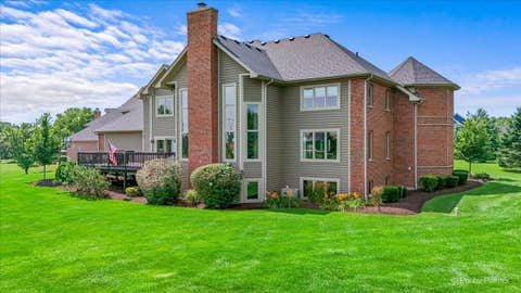 Tiny photo for 9N773 Old Mill Court, Elgin, IL 60124 (MLS # 12738425)
