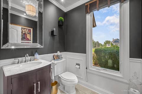 Tiny photo for 9N773 Old Mill Court, Elgin, IL 60124 (MLS # 12738425)